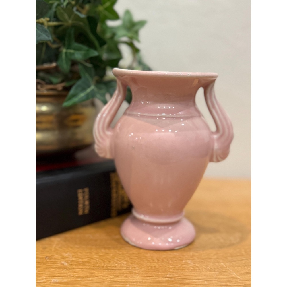 Vintage NILOAK Pottery Winged Victory Vase 6" Pink‎ Ozark Dawn